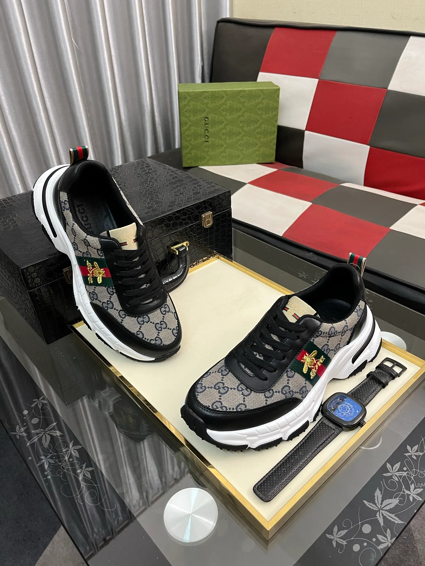 Men's Men's Shoes 💰458⌚️⌚️《Gucci*》The latest hot-selling casual shoes, top brand [seduce] luxury~purchase, top~quality. [Strong] The upper is made of imported breathable cowhide with material ➕ breathable sheepskin feet (•) and fine workmanship. Original stylish and stylish soft rubber wear-resistant and non-slip outsole, light and comfortable on the foot, size: 38-443️⃣colors available